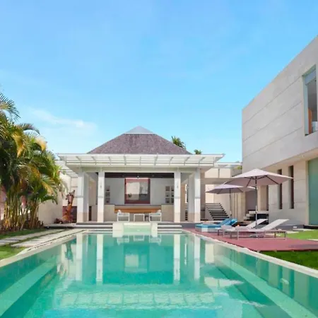 Royal Graha 5 Bedroom Private Pool Villa Zn71